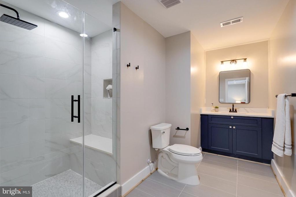 4118 KNOWLES AVE, Kensington, MD 20895