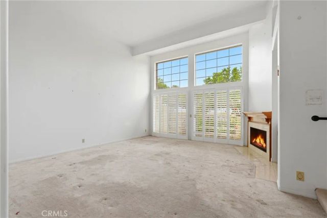 19239 Meadowood Cir, Huntington Beach, CA 92648