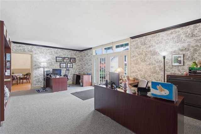 310 E Grandview Ave, Zelienople Boro, PA 16063