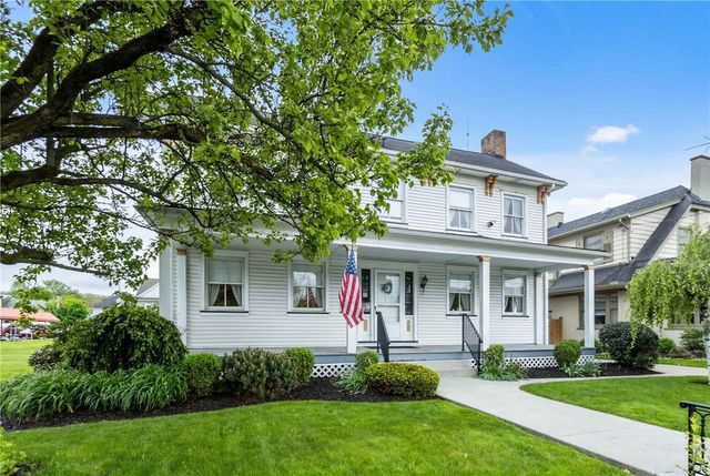 310 E Grandview Ave, Zelienople Boro, PA 16063