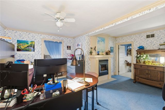310 E Grandview Ave, Zelienople Boro, PA 16063