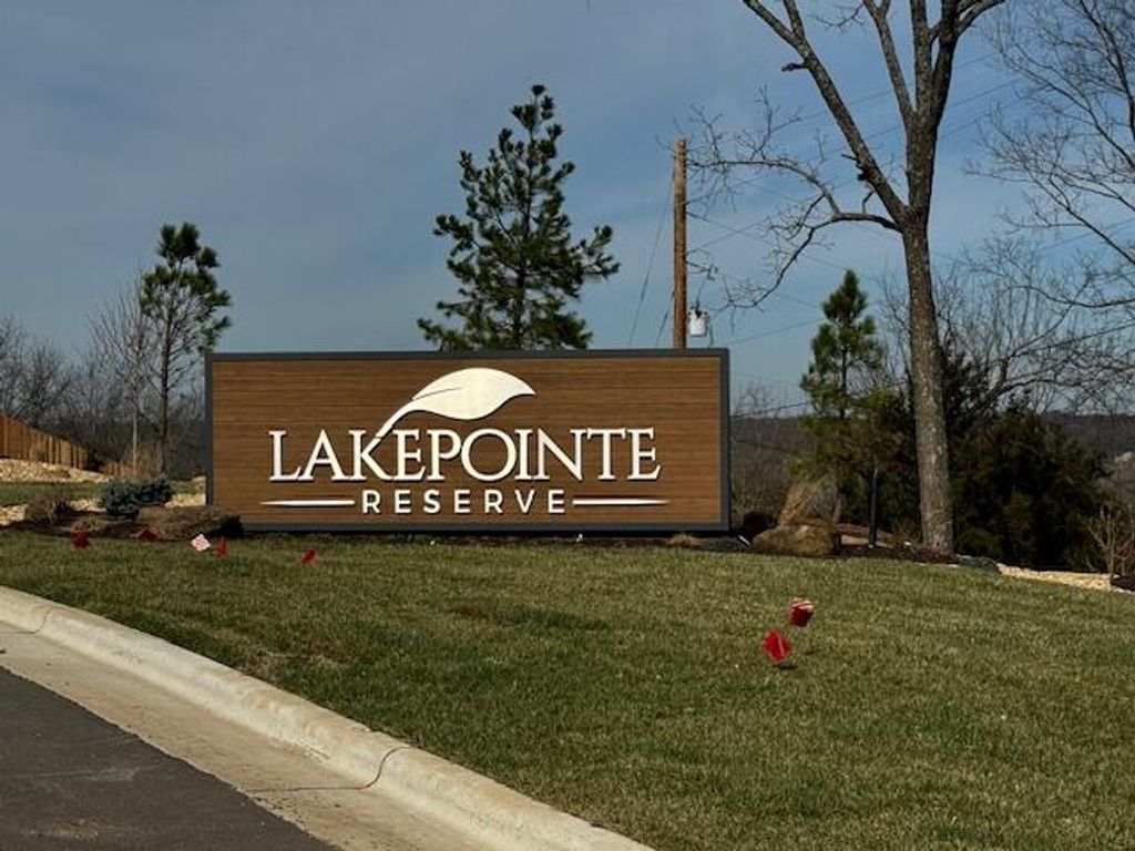 Lot 12 Lakepointe Reserve, Springfield, MO 65804