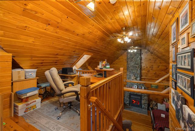 21 Old Town Road, Beacon, NY 12508