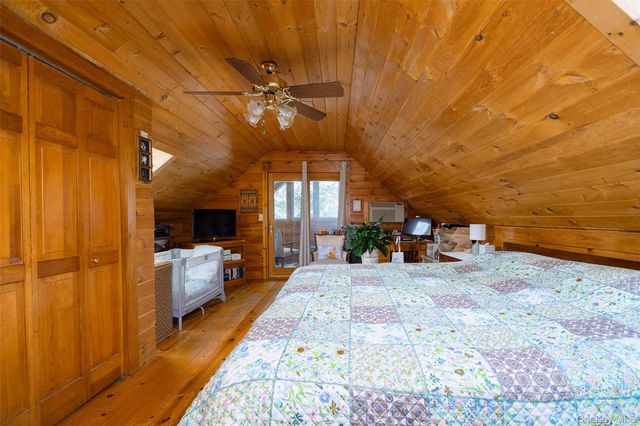 21 Old Town Road, Beacon, NY 12508