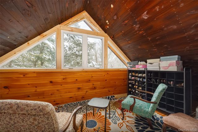 21 Old Town Road, Beacon, NY 12508