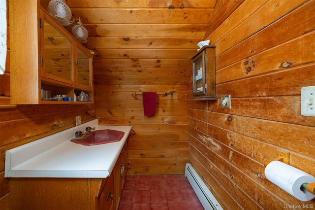 21 Old Town Road, Beacon, NY 12508