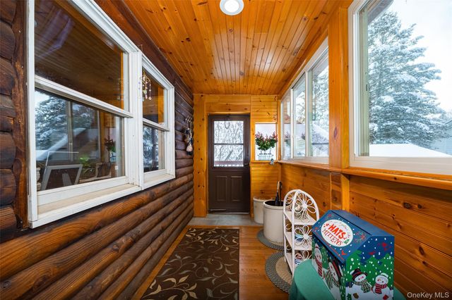 21 Old Town Road, Beacon, NY 12508