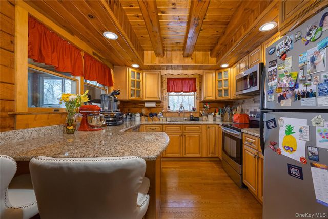 21 Old Town Road, Beacon, NY 12508