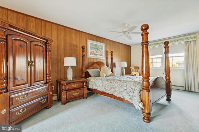 3060 CLOVERLY DR, Furlong, PA 18925