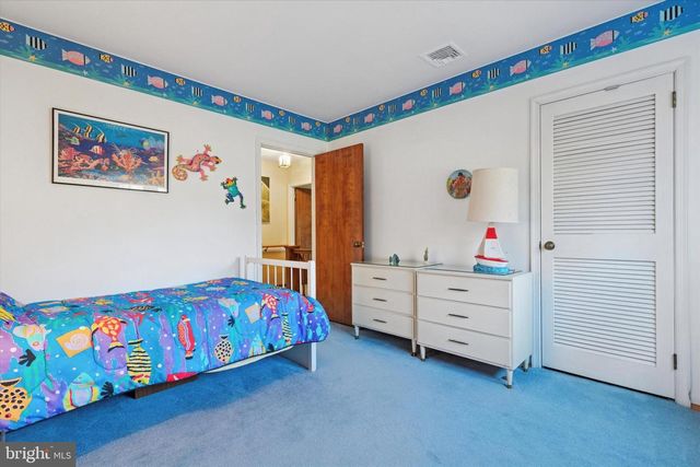 3060 CLOVERLY DR, Furlong, PA 18925