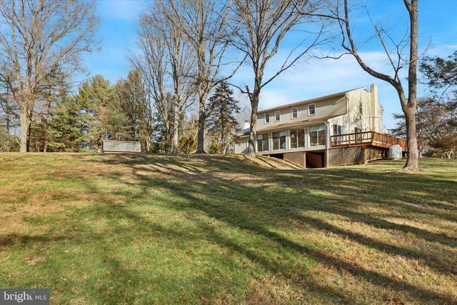 3060 CLOVERLY DR, Furlong, PA 18925