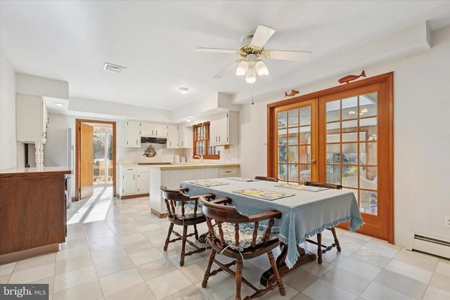 3060 CLOVERLY DR, Furlong, PA 18925