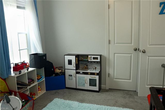 325 Pinner ST, Suffolk, VA 23434