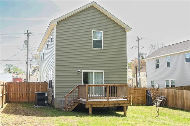 325 Pinner ST, Suffolk, VA 23434