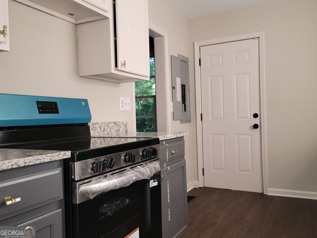 1930 Phillips Dr. SE, Atlanta, GA 30315