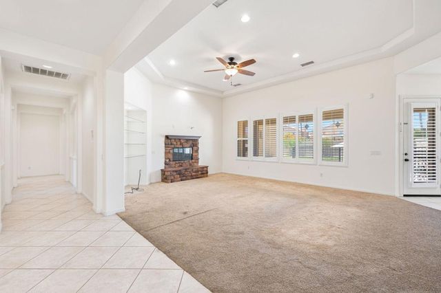 145 Bellini Way Way, Palm Desert, CA 92211