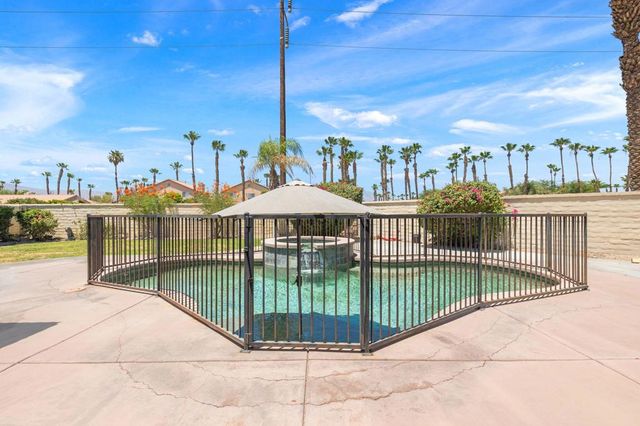 145 Bellini Way Way, Palm Desert, CA 92211