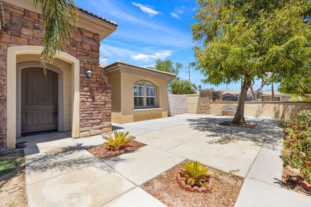 145 Bellini Way Way, Palm Desert, CA 92211