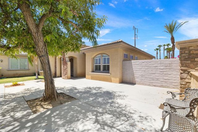 145 Bellini Way Way, Palm Desert, CA 92211