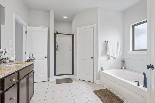 1875 Poeyfarre Drive, Lake Charles, LA 70611