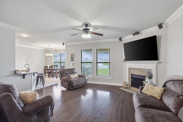 1875 Poeyfarre Drive, Lake Charles, LA 70611