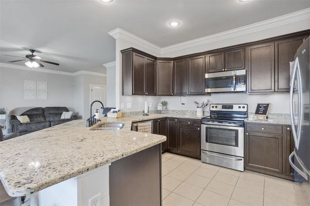 1875 Poeyfarre Drive, Lake Charles, LA 70611