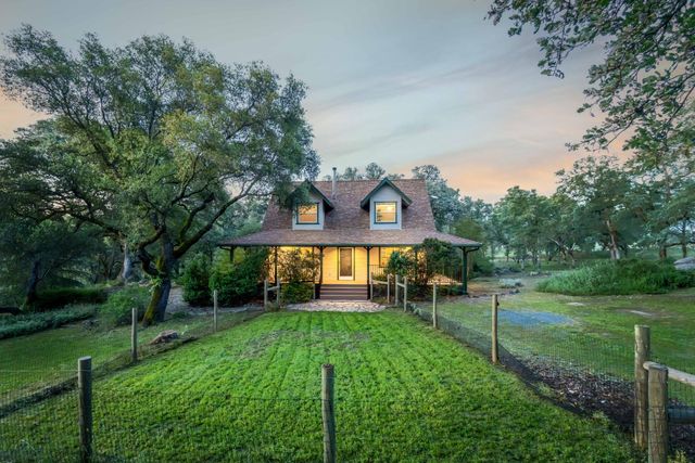 14910 Beyers Ln, Grass Valley, CA 95949