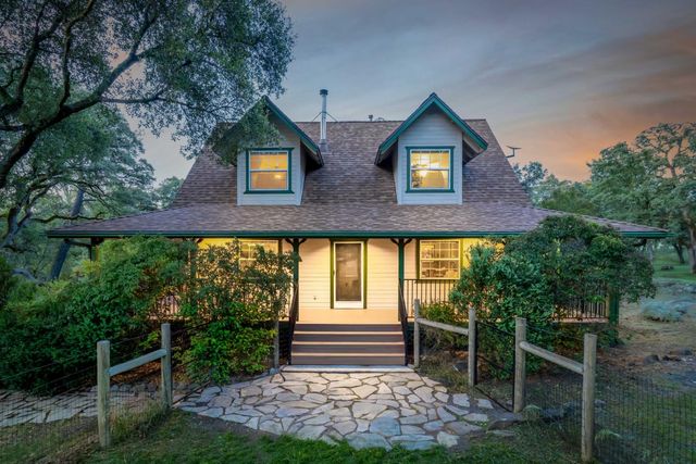 14910 Beyers Ln, Grass Valley, CA 95949