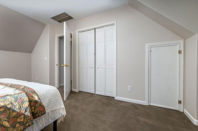 14910 Beyers Ln, Grass Valley, CA 95949
