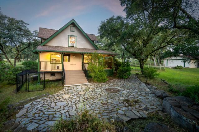 14910 Beyers Ln, Grass Valley, CA 95949