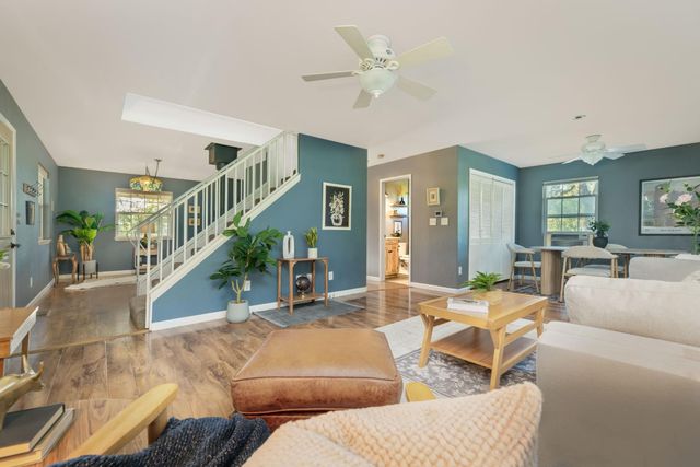 14910 Beyers Ln, Grass Valley, CA 95949