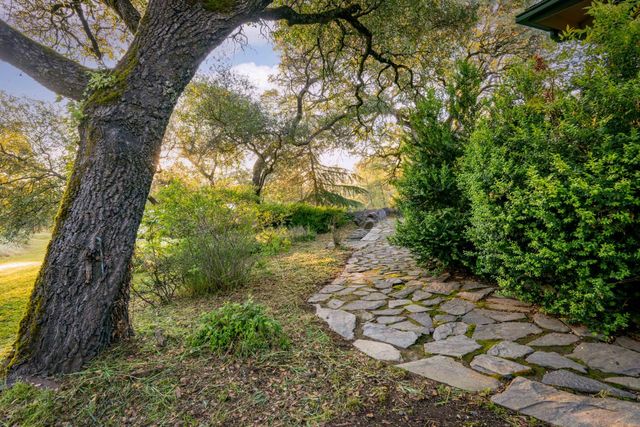 14910 Beyers Ln, Grass Valley, CA 95949