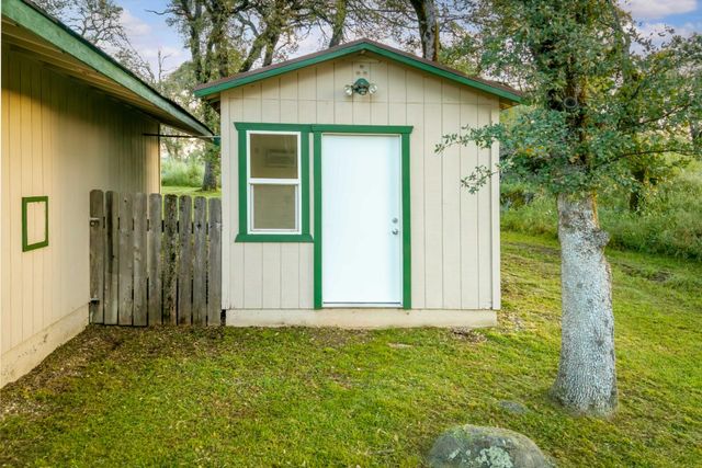 14910 Beyers Ln, Grass Valley, CA 95949