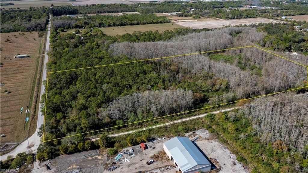 900 G RD, LABELLE, FL 33935 — photo 2