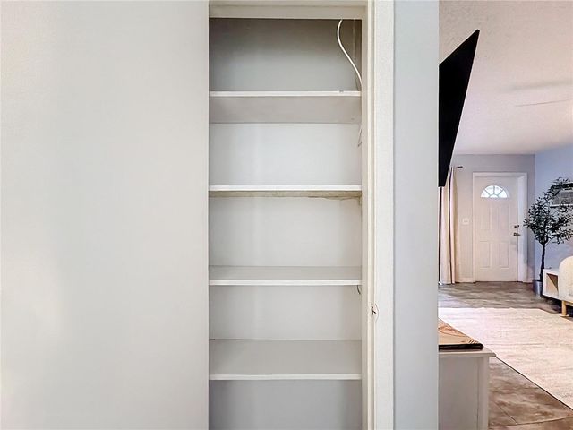 5396 4TH STREET N 105, St Petersburg, FL 33703