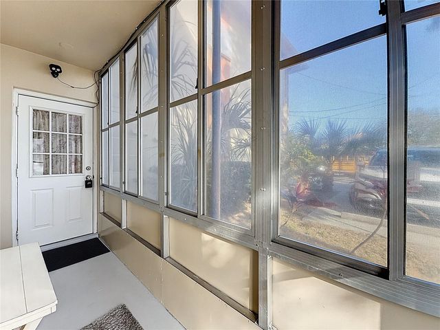 5396 4TH STREET N 105, St Petersburg, FL 33703