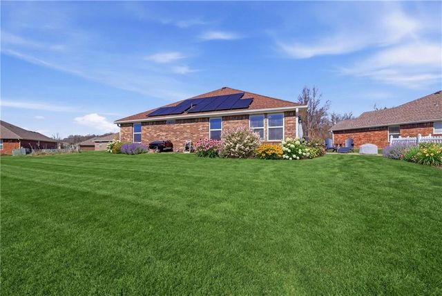 1703 NW Willow Drive, Grain Valley, MO 64029