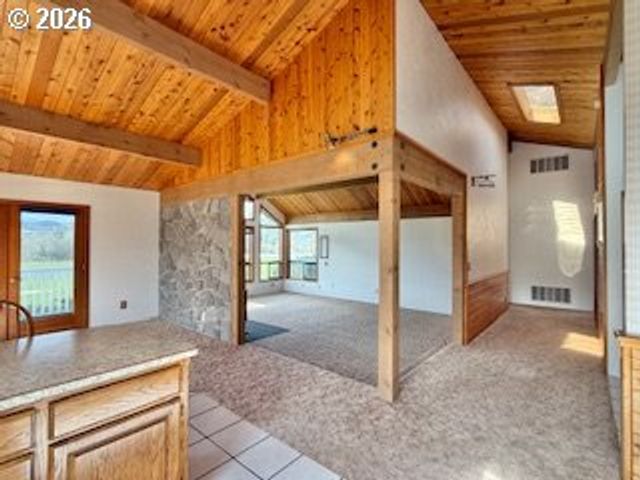 239 MEADOWLARK Ave, Roseburg, OR 97471