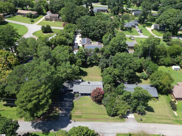 306 Woodfern Circle, Anderson, SC 29625