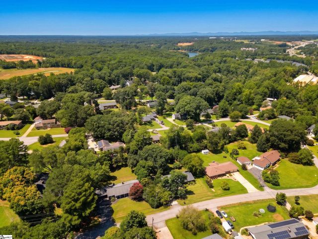 306 Woodfern Circle, Anderson, SC 29625