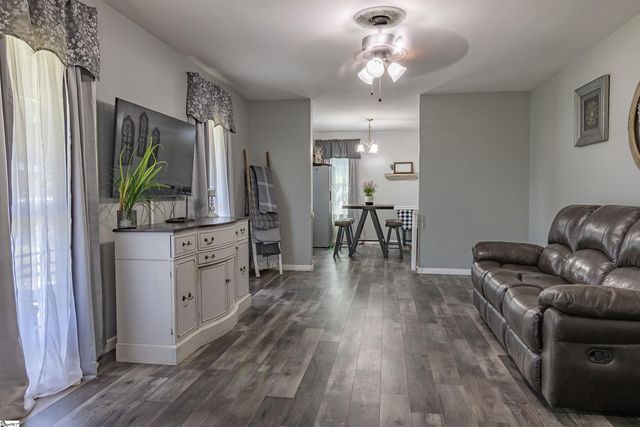 306 Woodfern Circle, Anderson, SC 29625