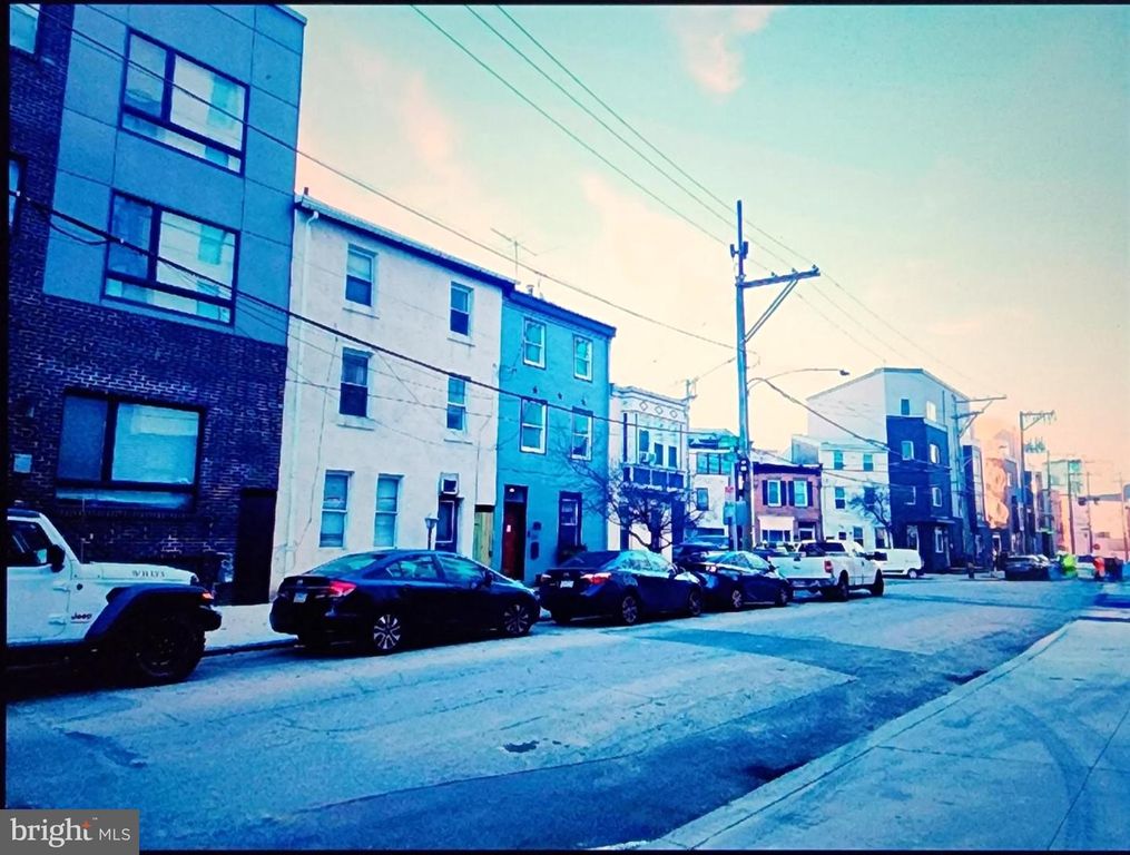 1121 N HANCOCK ST, Philadelphia, PA 19123