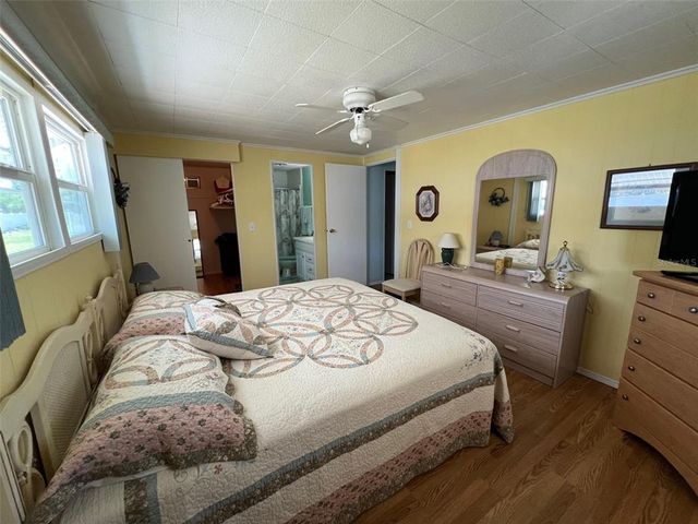 112 PINDO PALM STREET W, Largo, FL 33770