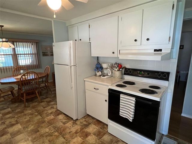 112 PINDO PALM STREET W, Largo, FL 33770