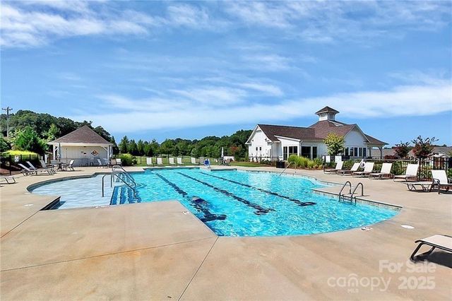 213 Barberry Drive, Belmont, NC 28012