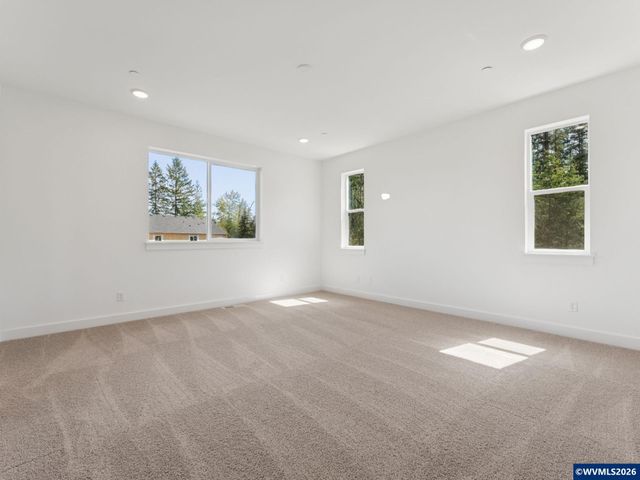 5954 Sorrento St St S, Salem, OR 97306