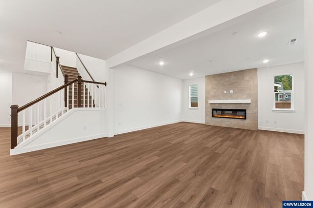 5954 Sorrento St St S, Salem, OR 97306