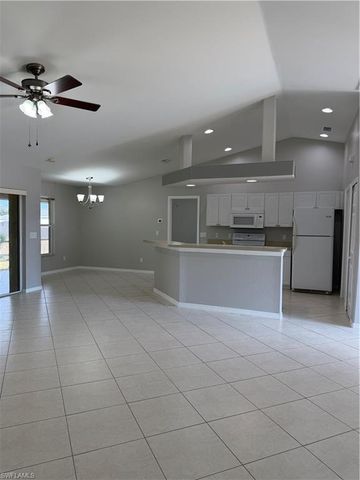 3540 NE 20th PL, Cape Coral, FL 33909