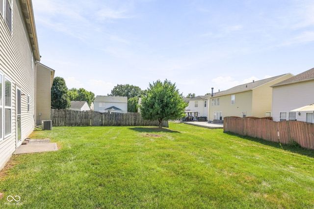 6852 Maywood Circle, Avon, IN 46123