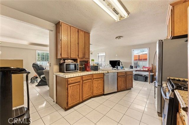 9552 Dewey Drive, Garden Grove, CA 92841